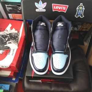🔥Air Jordan 1s “Blue Chill” sz 13W men sz 11 📈